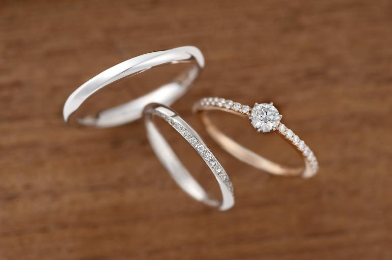 アンティーク調の婚約指輪、結婚指輪をお探しの方必見！オリジナルリングピロープレゼント